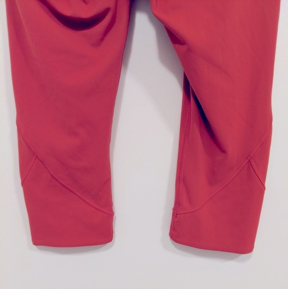 Lululemon In Movement Crop *Everlux 19" Vintage Rose 12 - Picture 14 of 16